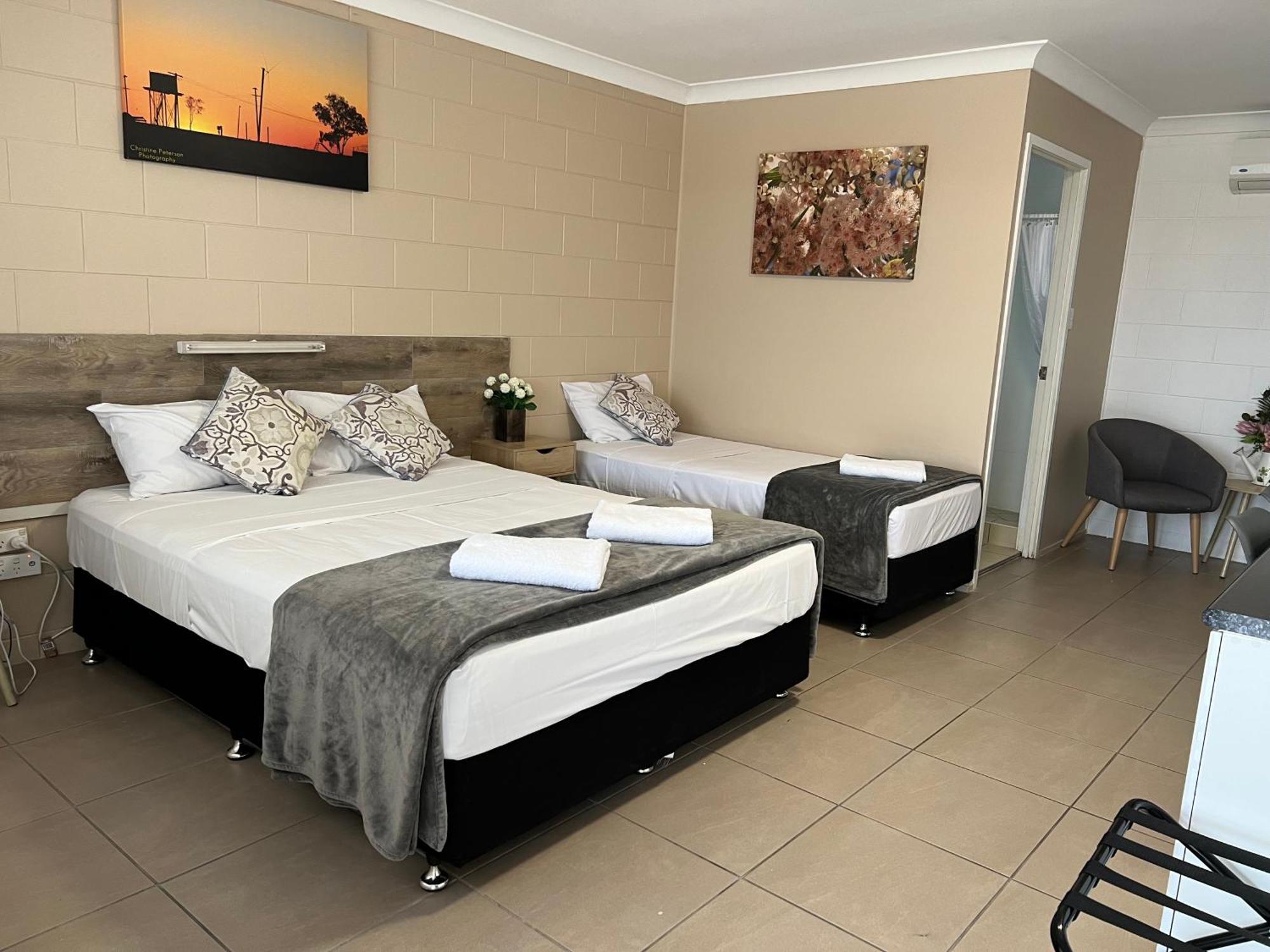 Spanish Lace Motor Inn Townsville Eksteriør billede