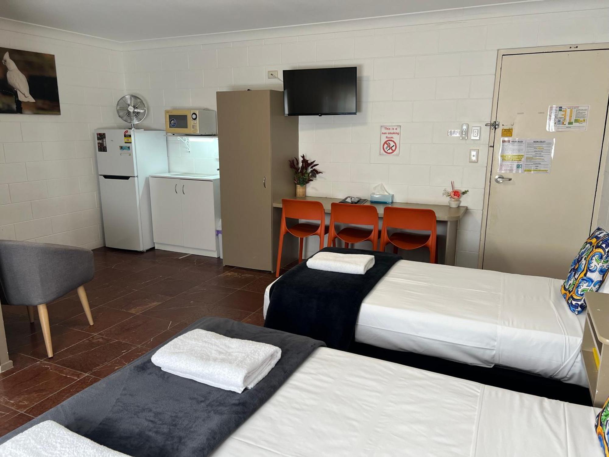 Spanish Lace Motor Inn Townsville Eksteriør billede