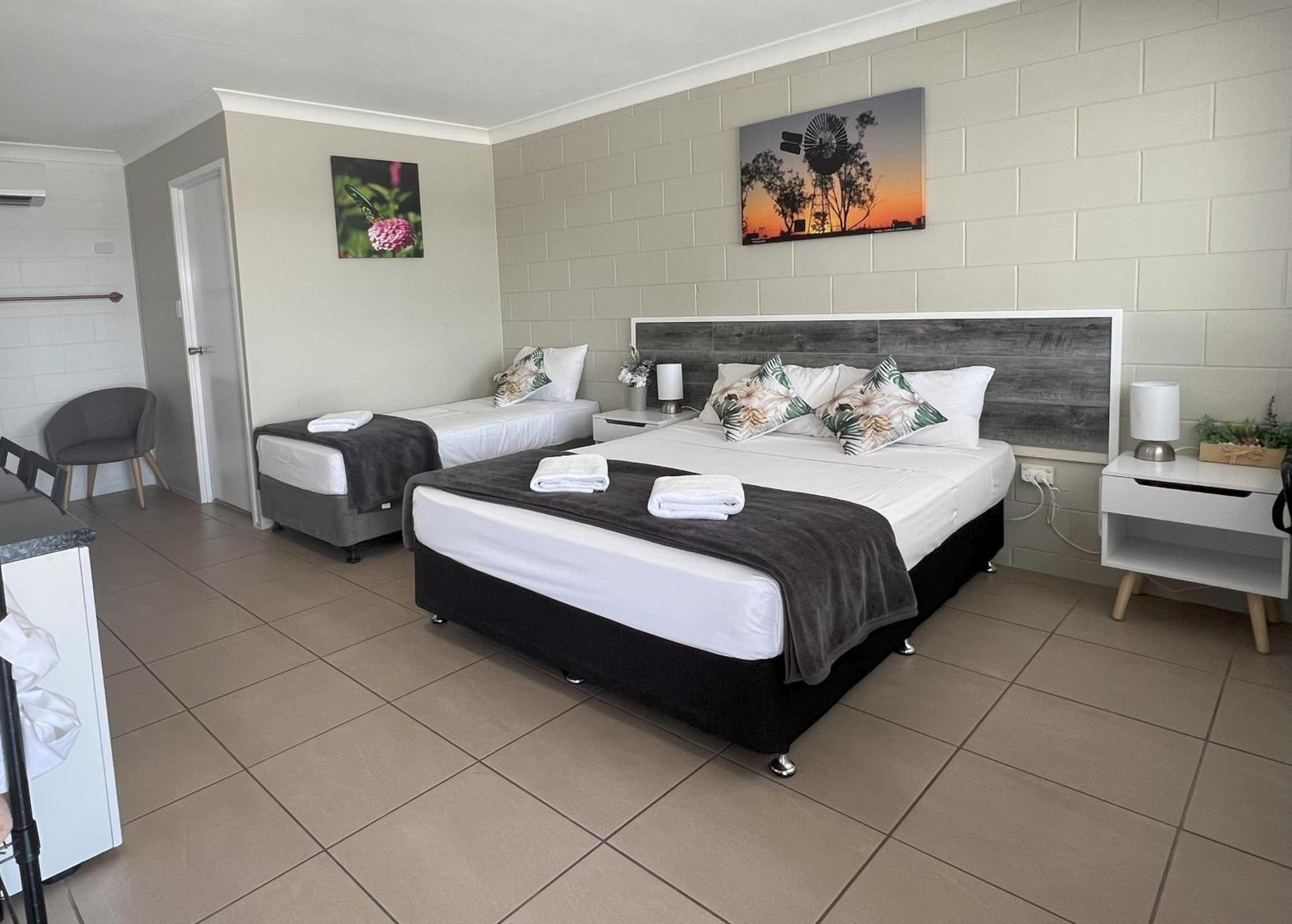 Spanish Lace Motor Inn Townsville Eksteriør billede